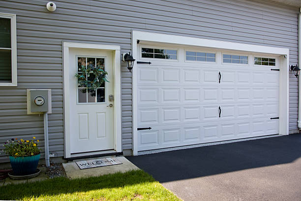 24/7 Emergency Garage Door Roller Replacement experts in Robins AFB, GA